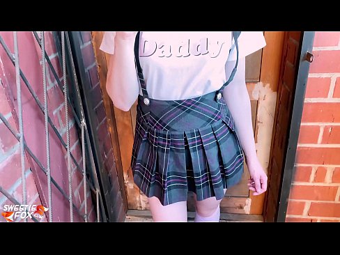 ❤️ Ученица дубоко сише курац и јебе уместо часова. Секс видео на sr.sexycamse.top